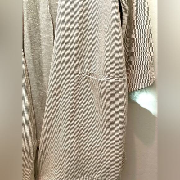 DONNI | Open Front Cardigan Soft Gray Ribbed Knit Drape Sweater NWT | OSFA - Picture 3 of 6